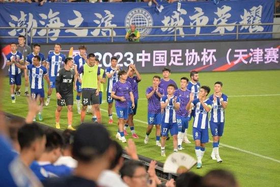 U23亚洲杯分组A组：卡塔尔、澳大利亚、约旦、印尼B组：日本、韩国、阿联酋、中国C组：沙特、伊拉克、泰国、塔吉克斯坦D组：乌兹别克斯坦、越南、科威特、马来西亚罗马诺：格列兹曼专注于马竞 他不会在冬窗加盟曼联罗马诺在今天的专栏中谈到了格列兹曼，直接指出法国球星只想留在马德里竞技，和曼联没有联系。